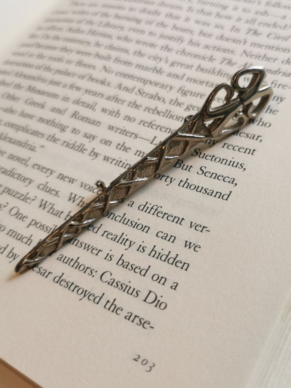 Vintage Scottish War Sword Kilt Pin Brooch Stylized Celtic Design Silvertone